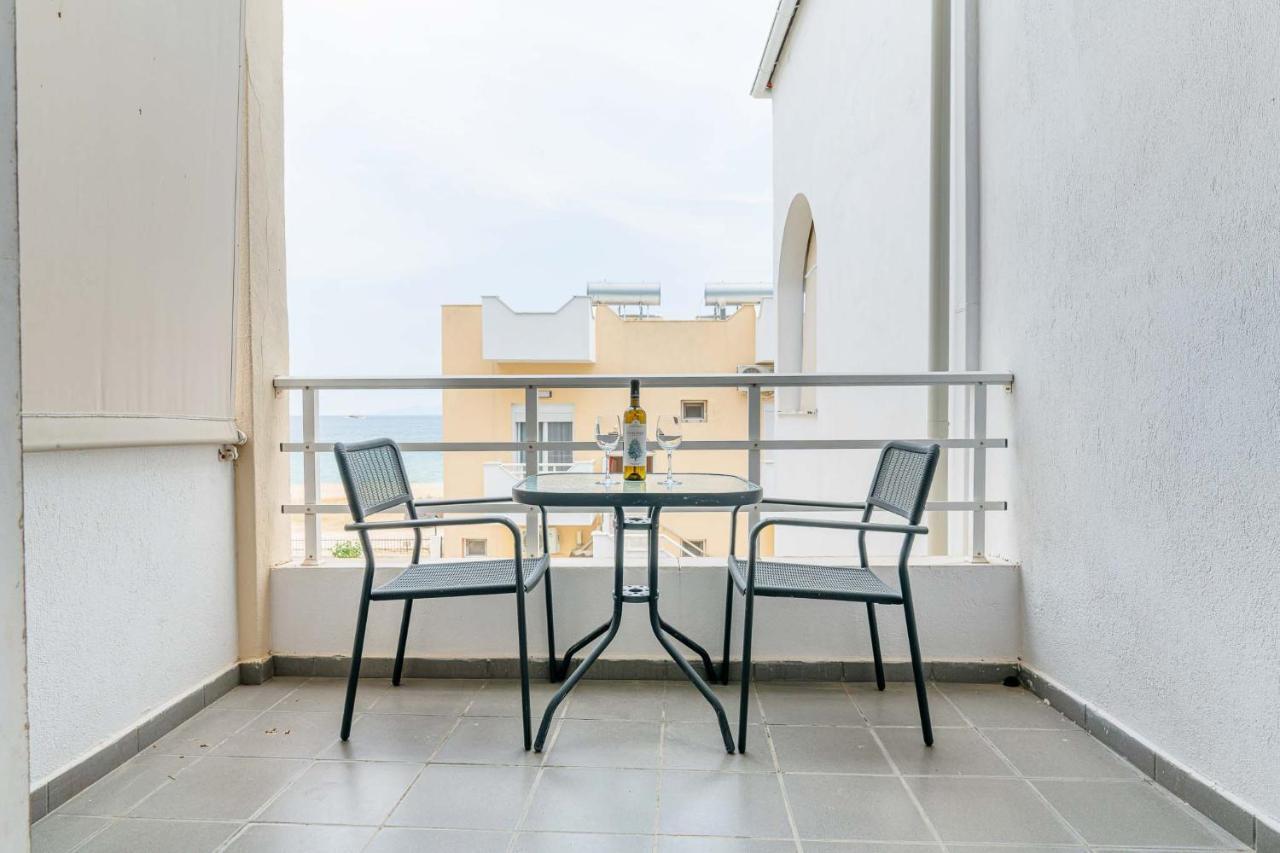 Marinis Boutique Rooms Nea Iraklitsa Exterior photo