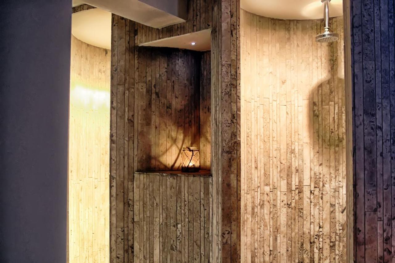 Marinis Boutique Rooms Nea Iraklitsa Exterior photo